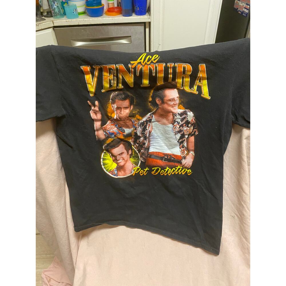 Ace Ventura Pet Detective Shirt Size Medium